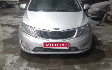 KIA Rio III рестайлинг, 2012 год, 690 000 рублей, 3 фотография