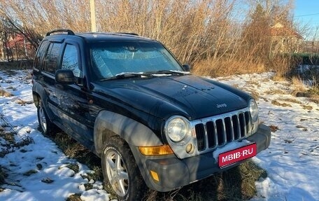 Jeep Cherokee, 2005 год, 650 000 рублей, 1 фотография