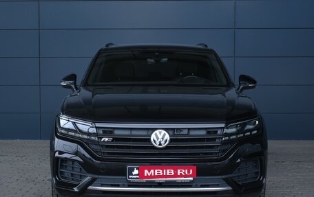 Volkswagen Touareg III, 2019 год, 7 300 000 рублей, 2 фотография