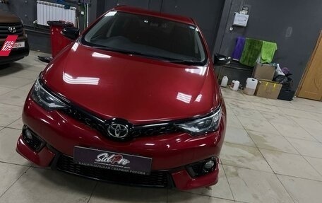 Toyota Auris II, 2017 год, 1 600 000 рублей, 7 фотография