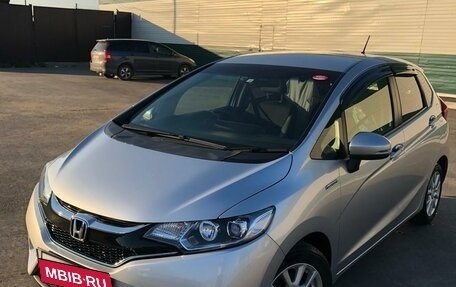 Honda Fit III, 2015 год, 1 300 000 рублей, 16 фотография