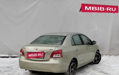 Toyota Yaris III рестайлинг, 2006 год, 640 000 рублей, 5 фотография