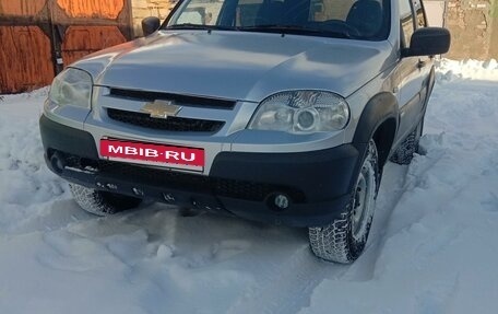 Chevrolet Niva I рестайлинг, 2013 год, 450 000 рублей, 5 фотография