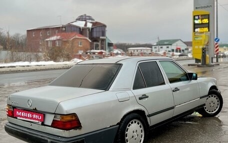 Mercedes-Benz E-Класс, 1992 год, 230 000 рублей, 7 фотография