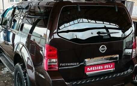 Nissan Pathfinder, 2010 год, 1 350 000 рублей, 18 фотография