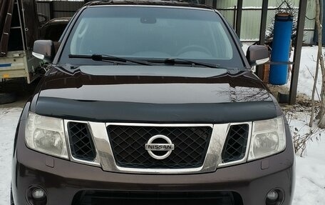 Nissan Pathfinder, 2010 год, 1 350 000 рублей, 14 фотография