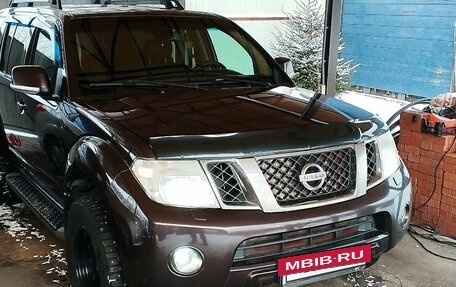 Nissan Pathfinder, 2010 год, 1 350 000 рублей, 15 фотография