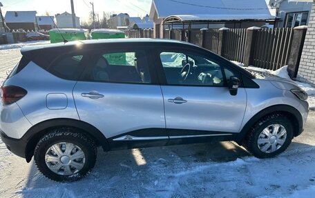 Renault Kaptur I рестайлинг, 2019 год, 1 700 000 рублей, 13 фотография