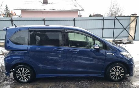 Honda Freed I, 2015 год, 1 560 000 рублей, 7 фотография