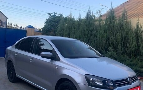 Volkswagen Polo VI (EU Market), 2013 год, 840 000 рублей, 2 фотография