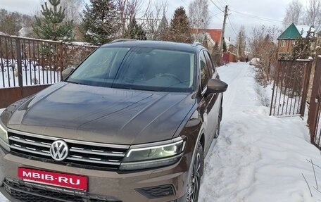 Volkswagen Tiguan II, 2018 год, 2 800 000 рублей, 7 фотография