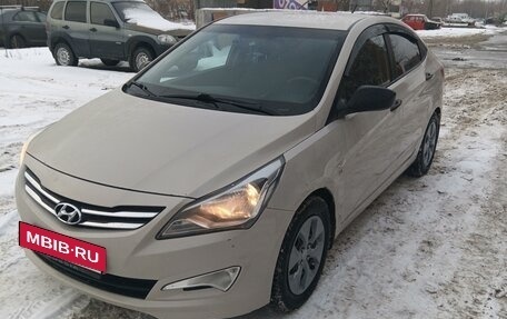 Hyundai Solaris II рестайлинг, 2014 год, 960 000 рублей, 3 фотография