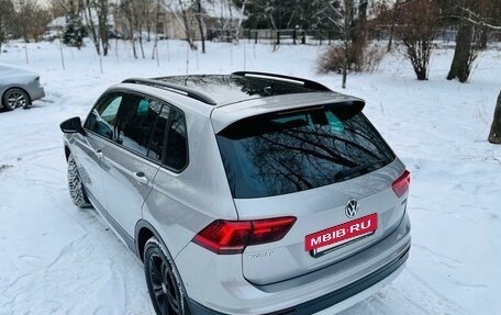 Volkswagen Tiguan II, 2019 год, 3 550 000 рублей, 11 фотография