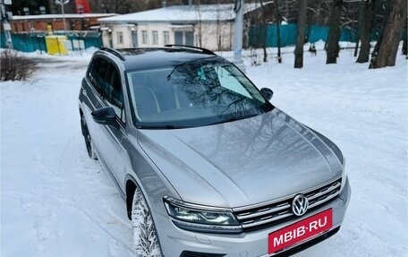 Volkswagen Tiguan II, 2019 год, 3 550 000 рублей, 8 фотография