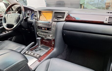 Lexus LX III, 2011 год, 3 800 000 рублей, 13 фотография