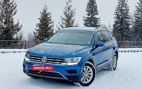 Volkswagen Tiguan II, 2018 год, 2 790 000 рублей, 1 фотография