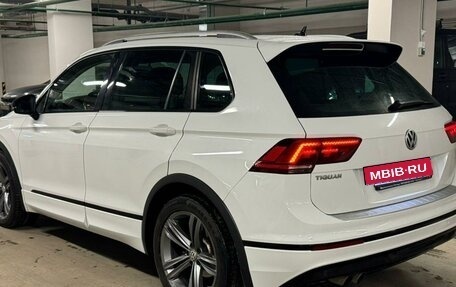 Volkswagen Tiguan II, 2018 год, 3 500 000 рублей, 3 фотография