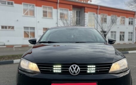 Volkswagen Jetta VI, 2011 год, 1 270 000 рублей, 11 фотография