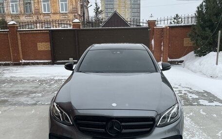 Mercedes-Benz E-Класс, 2016 год, 3 550 000 рублей, 7 фотография