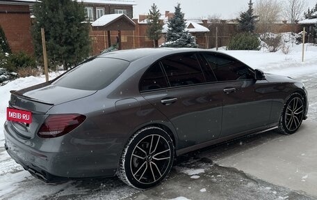 Mercedes-Benz E-Класс, 2016 год, 3 550 000 рублей, 5 фотография