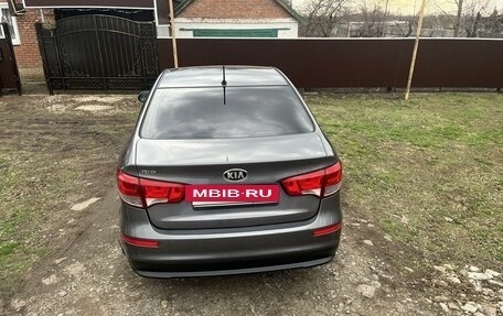 KIA Rio III рестайлинг, 2016 год, 1 350 000 рублей, 10 фотография