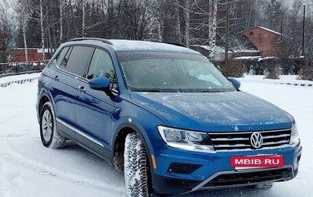 Volkswagen Tiguan II, 2018 год, 2 790 000 рублей, 10 фотография