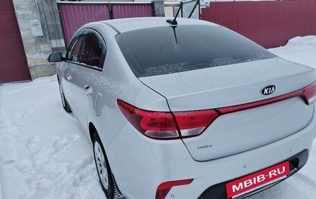 KIA Rio IV, 2018 год, 1 255 000 рублей, 4 фотография