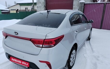 KIA Rio IV, 2018 год, 1 255 000 рублей, 6 фотография