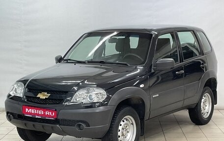 Chevrolet Niva I рестайлинг, 2018 год, 990 000 рублей, 1 фотография