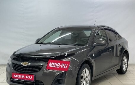 Chevrolet Cruze II, 2013 год, 879 000 рублей, 1 фотография