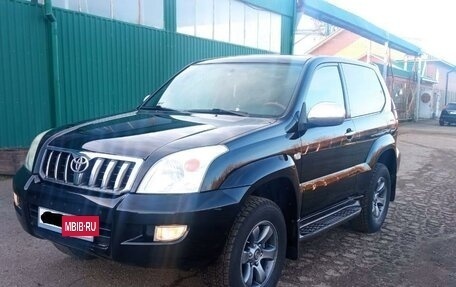 Toyota Land Cruiser Prado 120 рестайлинг, 2006 год, 2 200 000 рублей, 10 фотография