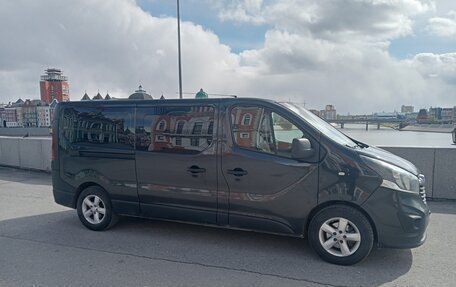 Opel Vivaro B, 2017 год, 2 161 000 рублей, 11 фотография