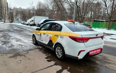 KIA Rio IV, 2017 год, 780 000 рублей, 2 фотография