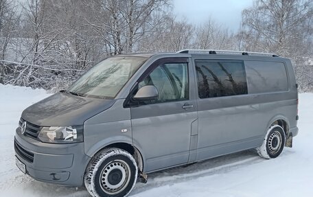 Volkswagen Transporter T5 рестайлинг, 2010 год, 1 950 000 рублей, 9 фотография