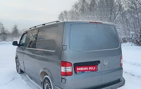 Volkswagen Transporter T5 рестайлинг, 2010 год, 1 950 000 рублей, 10 фотография