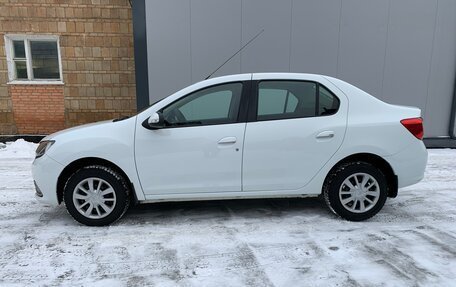 Renault Logan II, 2018 год, 620 000 рублей, 4 фотография