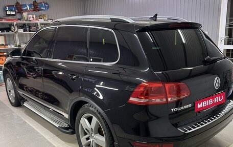 Volkswagen Touareg III, 2010 год, 2 500 000 рублей, 3 фотография