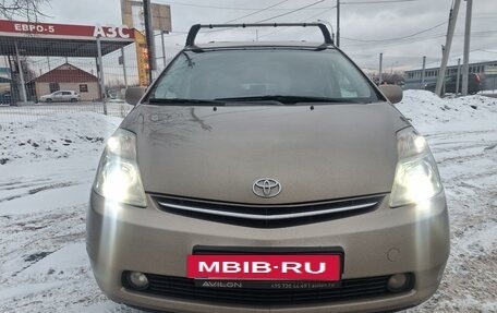 Toyota Prius, 2009 год, 799 000 рублей, 2 фотография