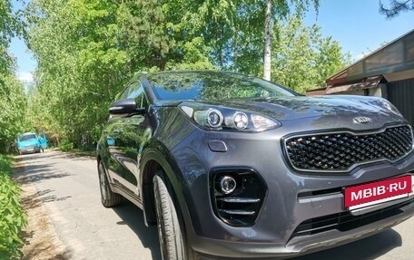 KIA Sportage IV рестайлинг, 2017 год, 2 400 000 рублей, 2 фотография