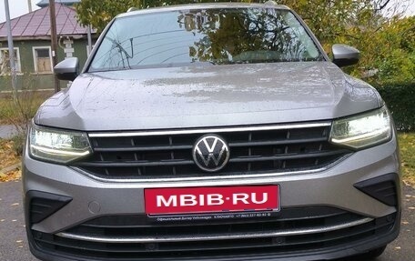 Volkswagen Tiguan II, 2021 год, 3 505 000 рублей, 1 фотография