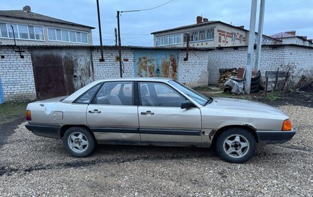 Audi 100, 1985 год, 85 000 рублей, 2 фотография