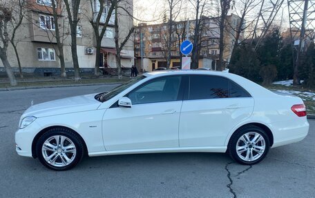 Mercedes-Benz E-Класс, 2012 год, 2 350 000 рублей, 7 фотография