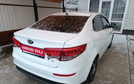 KIA Rio III рестайлинг, 2015 год, 1 100 000 рублей, 4 фотография