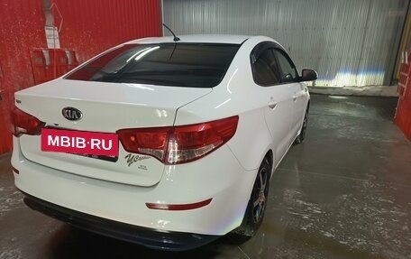 KIA Rio III рестайлинг, 2015 год, 1 100 000 рублей, 5 фотография