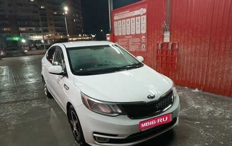 KIA Rio III рестайлинг, 2015 год, 1 100 000 рублей, 12 фотография