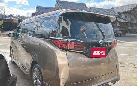 Toyota Alphard, 2024 год, 9 300 000 рублей, 6 фотография