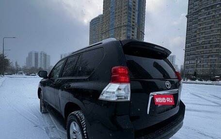 Toyota Land Cruiser Prado 150 рестайлинг 2, 2009 год, 4 850 000 рублей, 6 фотография