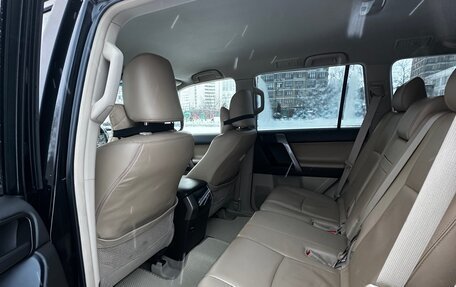 Toyota Land Cruiser Prado 150 рестайлинг 2, 2009 год, 4 850 000 рублей, 11 фотография