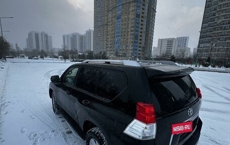 Toyota Land Cruiser Prado 150 рестайлинг 2, 2009 год, 4 850 000 рублей, 9 фотография