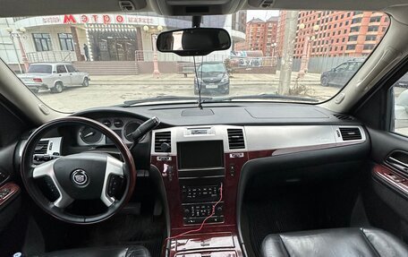 Cadillac Escalade III, 2010 год, 2 100 000 рублей, 7 фотография